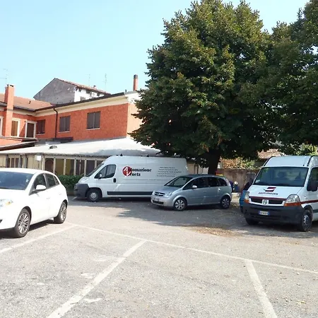 Pizzeria Sole *